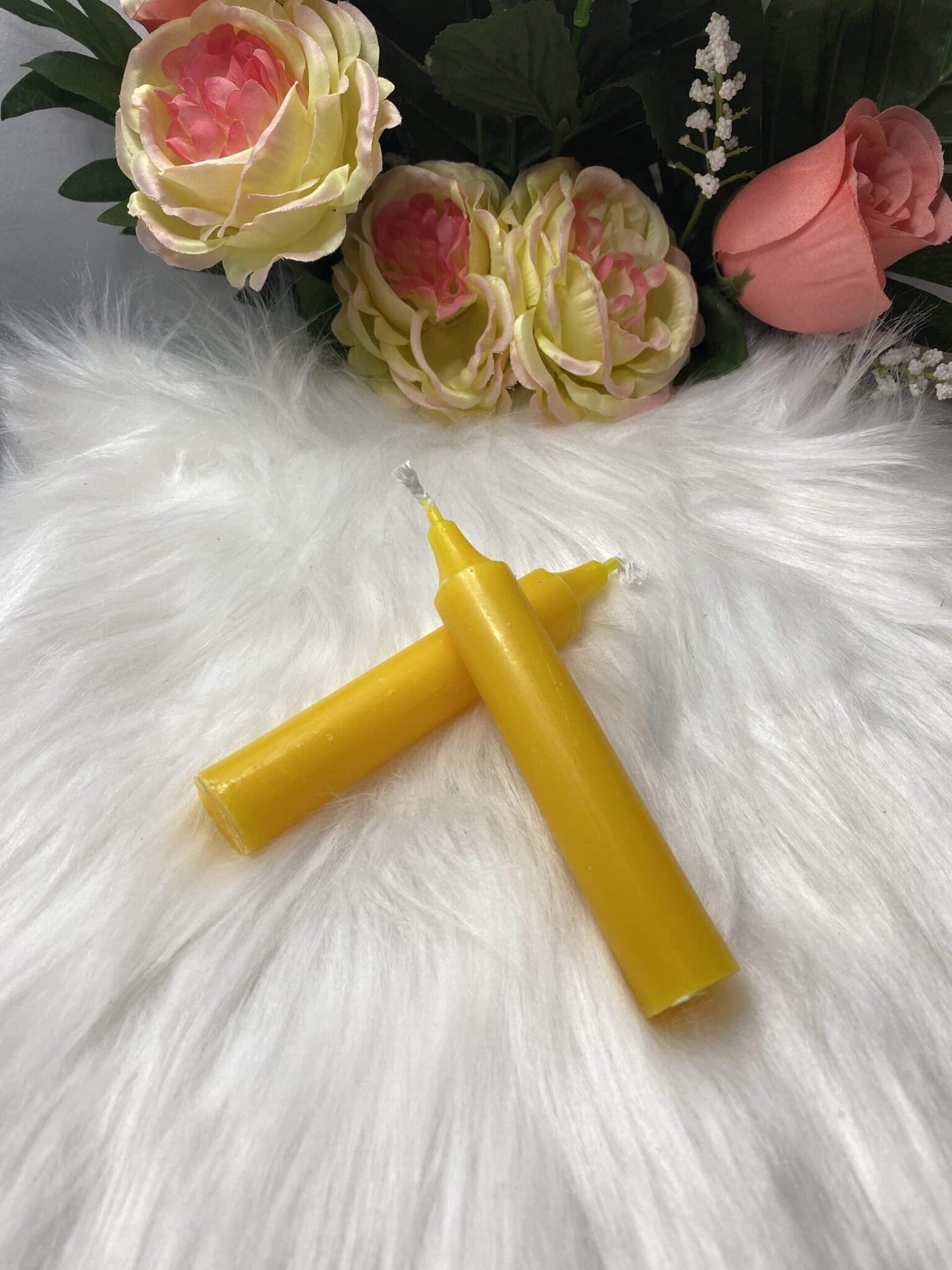 Vela peticiones amarilla 12 cm