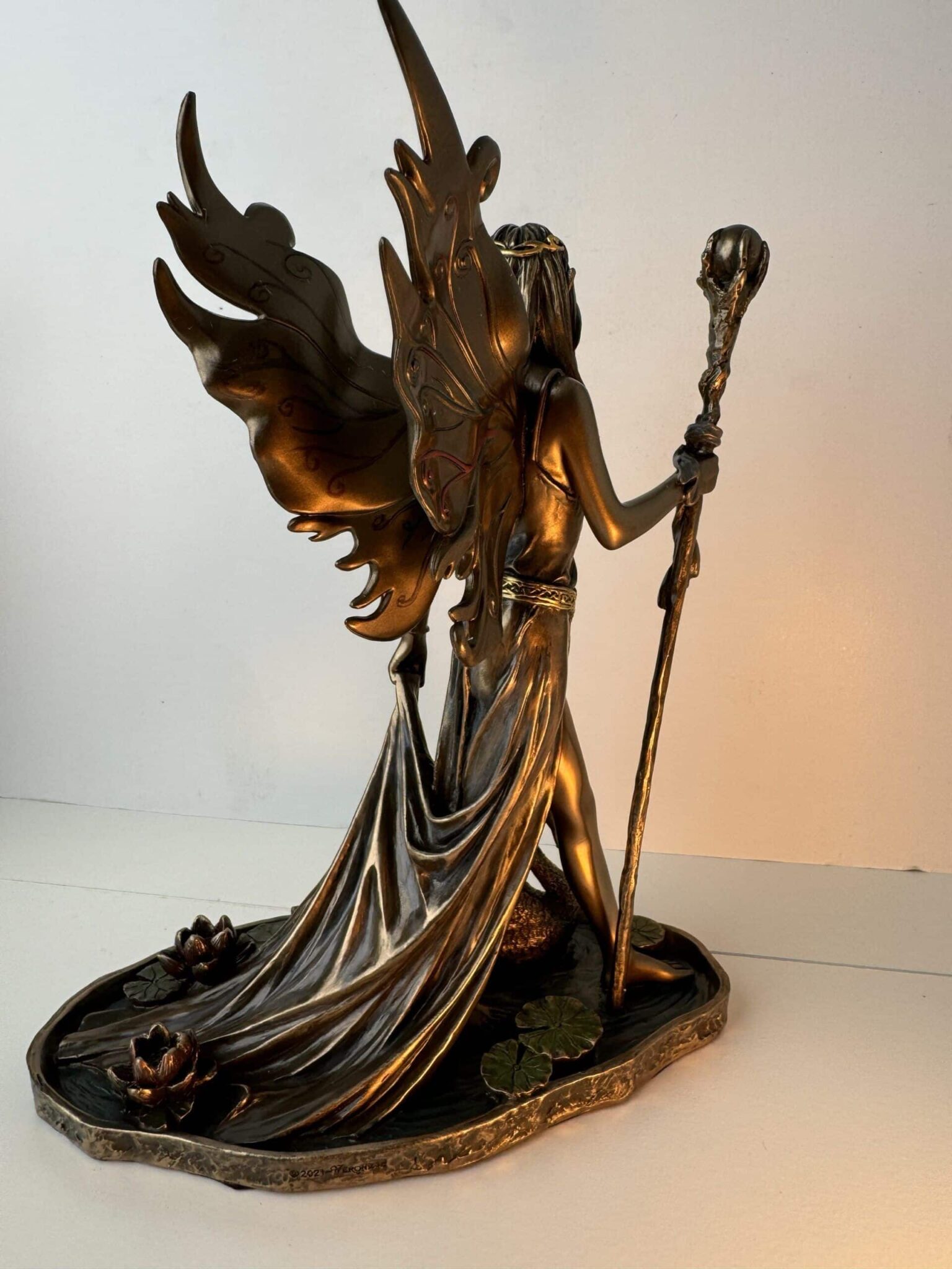 Aina reina de las hadas 23 cm