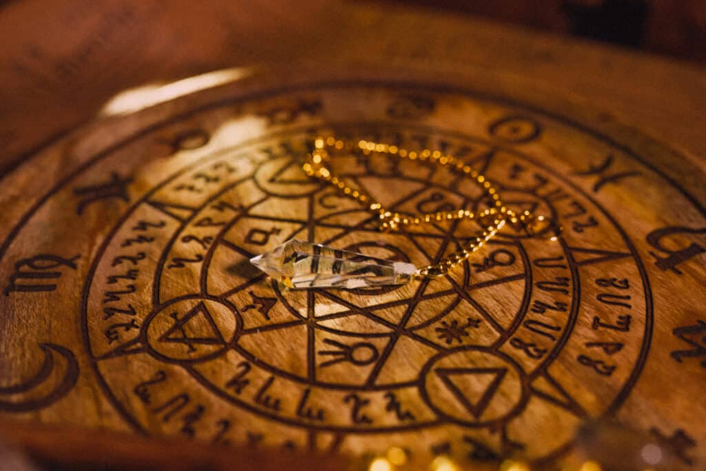 Pendulo de cuarzo 12 puntas