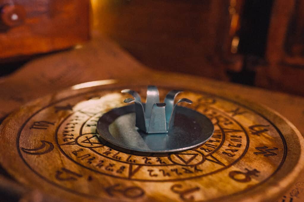 porta velas de metal