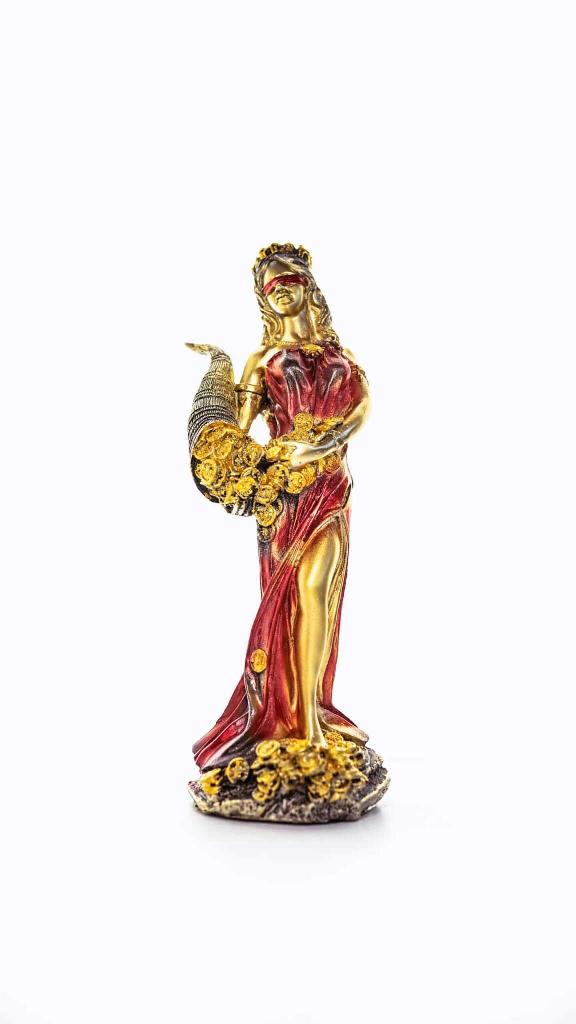 Figura diosa de la fortuna roja