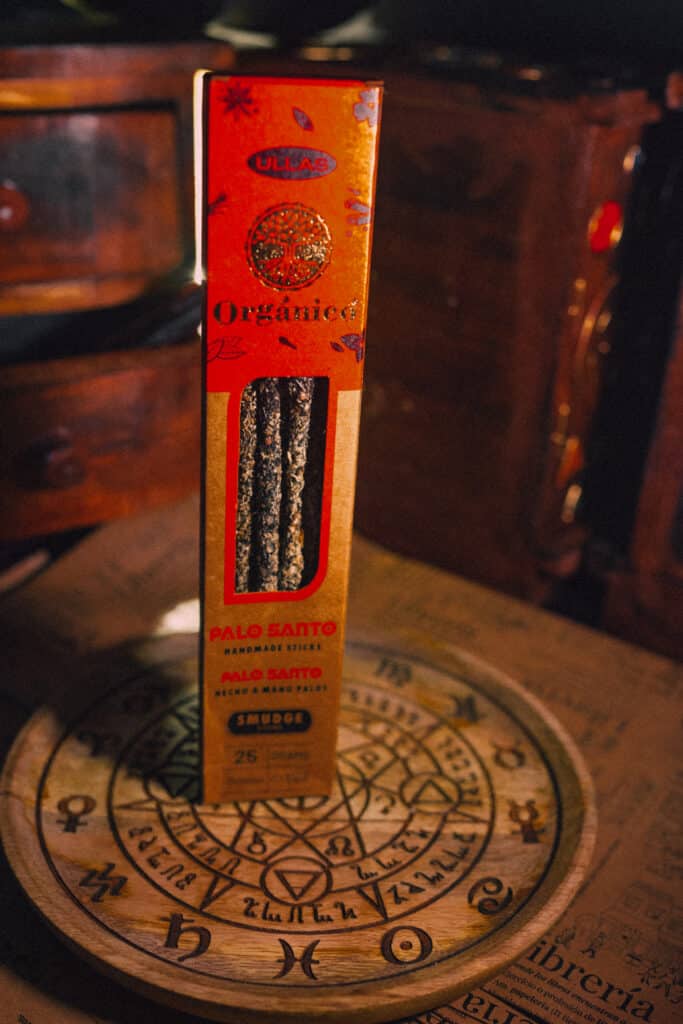 incienso organico ullas palo santo