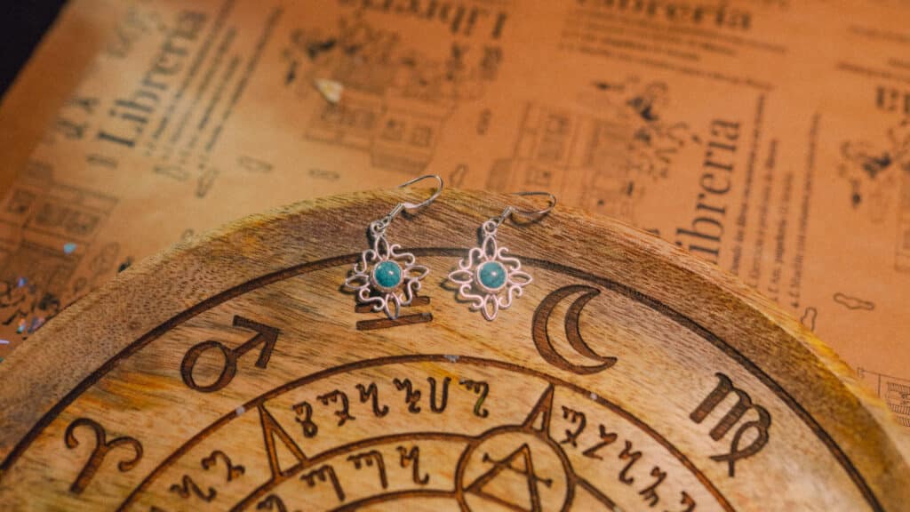 pendientes nudo de bruja plata turquenita