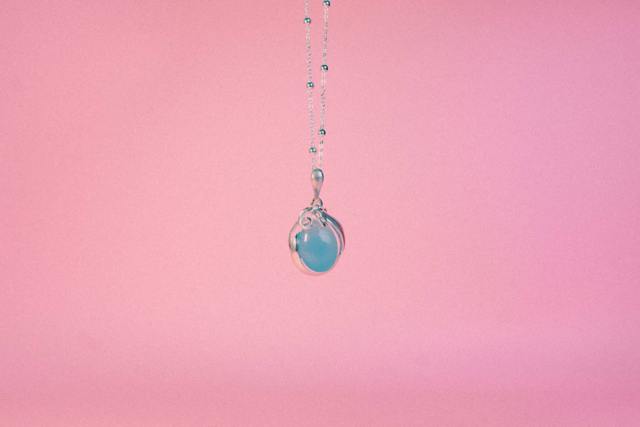 Colgante óvalo de onix cielo