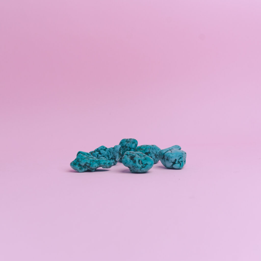 turquenita irregular 2-4 cm