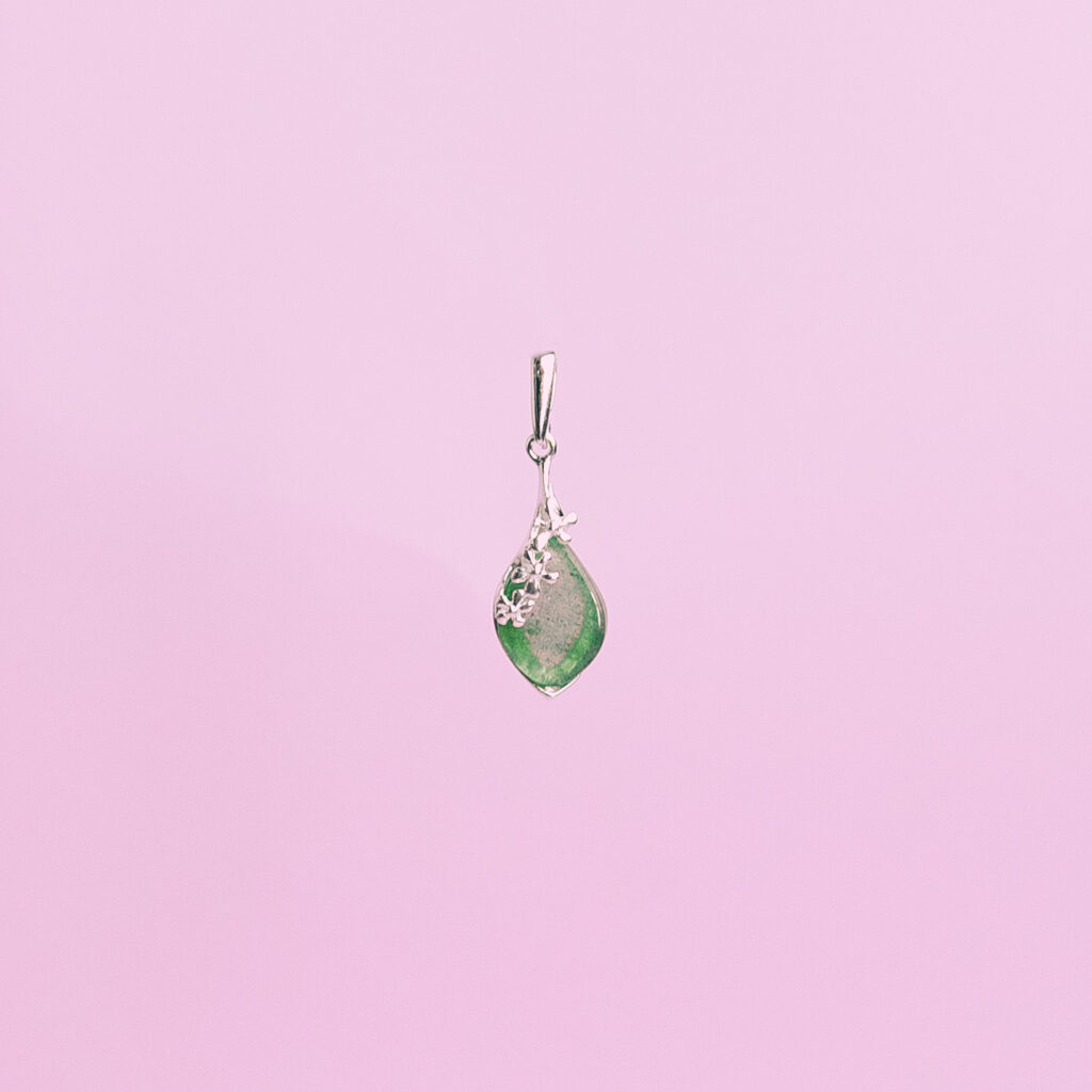 Colgante lágrima de la salud