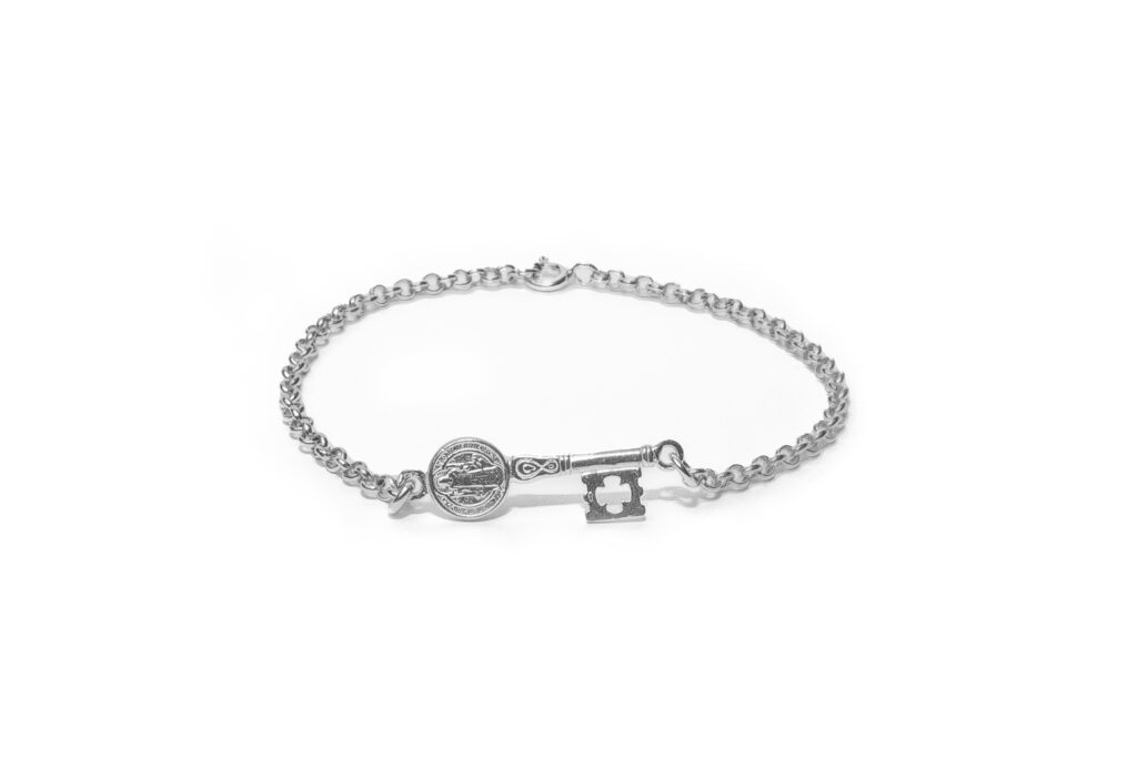 Pulsera llave san benito