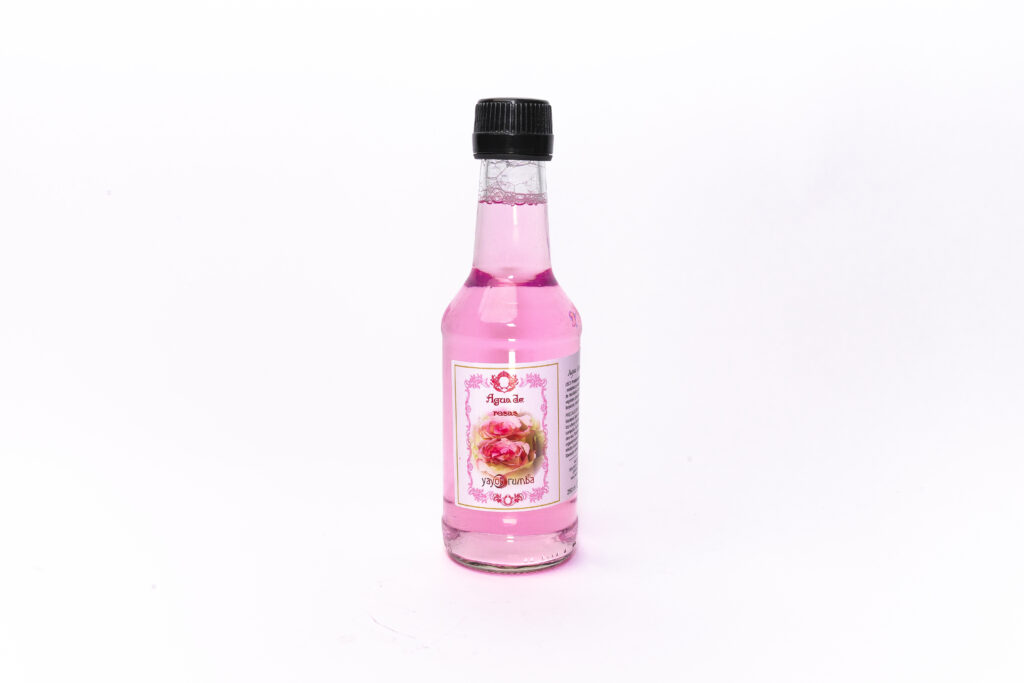agua de rosas